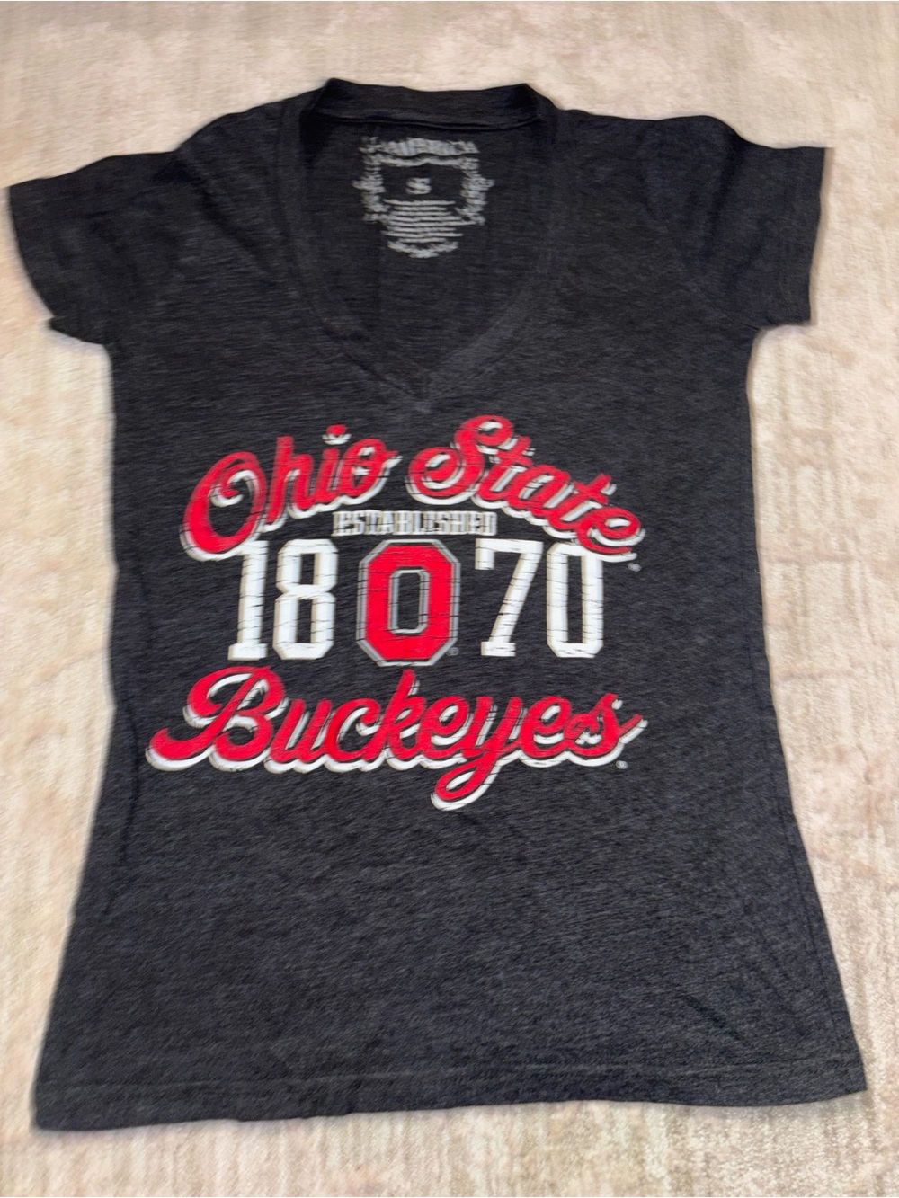 Ohio State Buckeyes Women's Short Sleeve V-Neck Tee in Charcoal